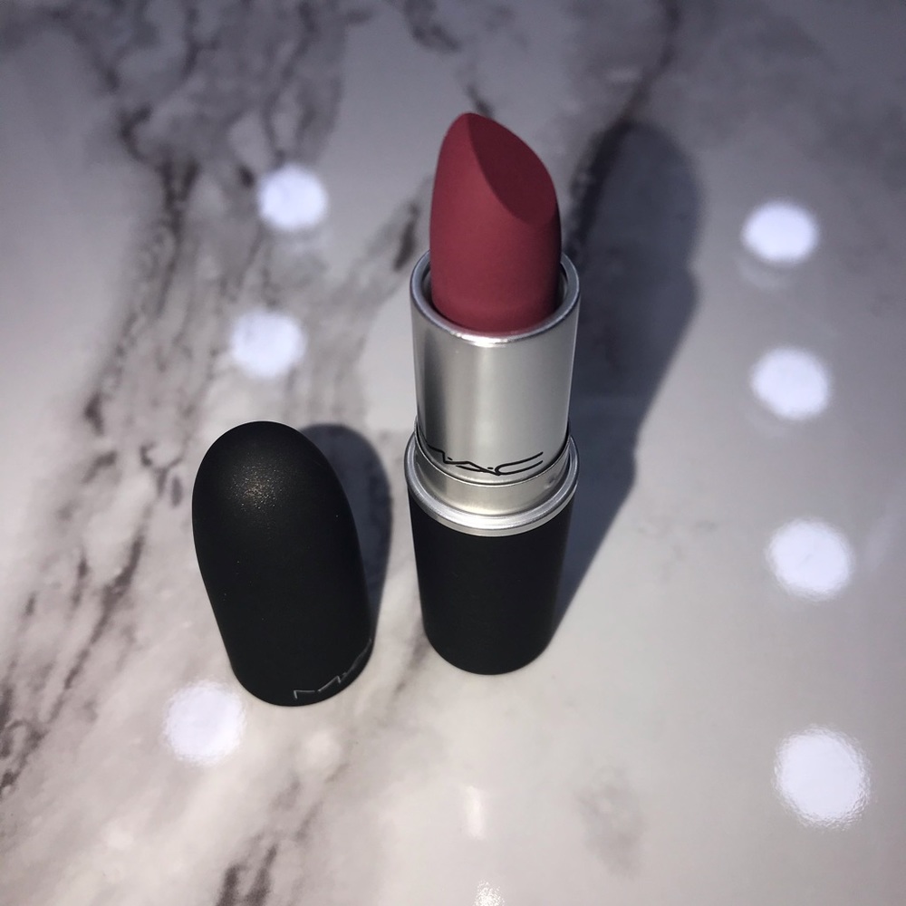 Mac Powder Kiss Lipstick Burning Love - Picture 3 of 8